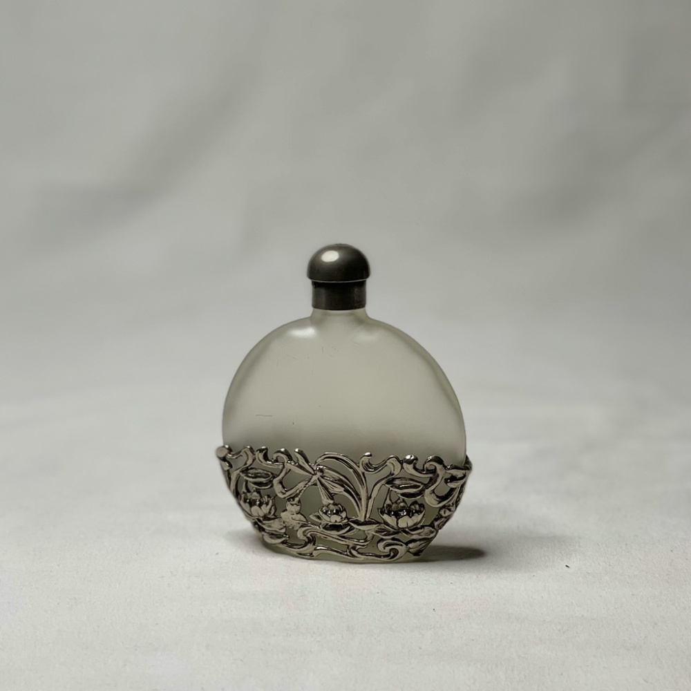 Vtg Silvestri Frosted Glass Perfume Bottles w/ Silver Metal Filigree